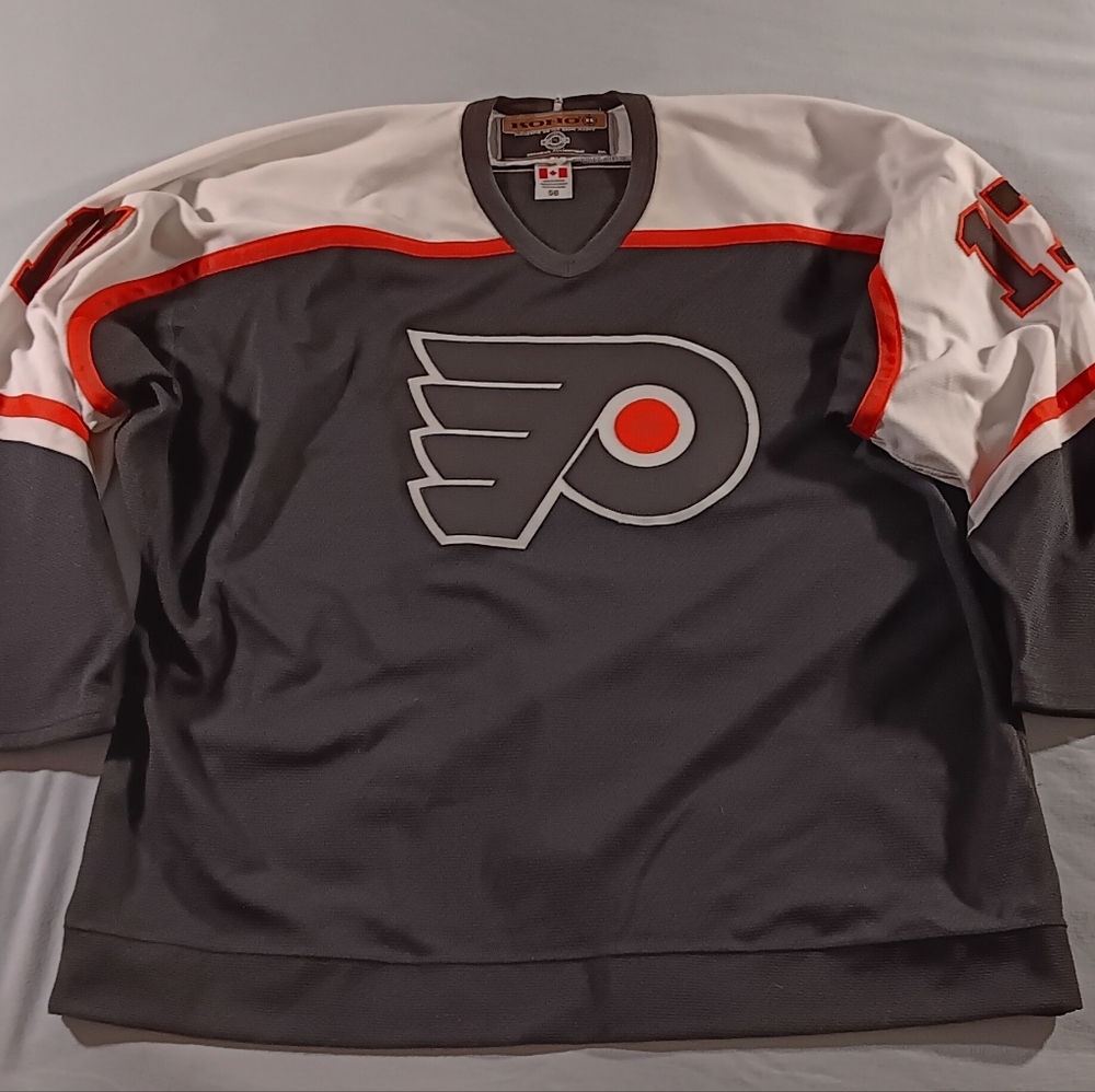 Authentic Flyers Hockey Sweater BrindAmour - Picture 3 of 16